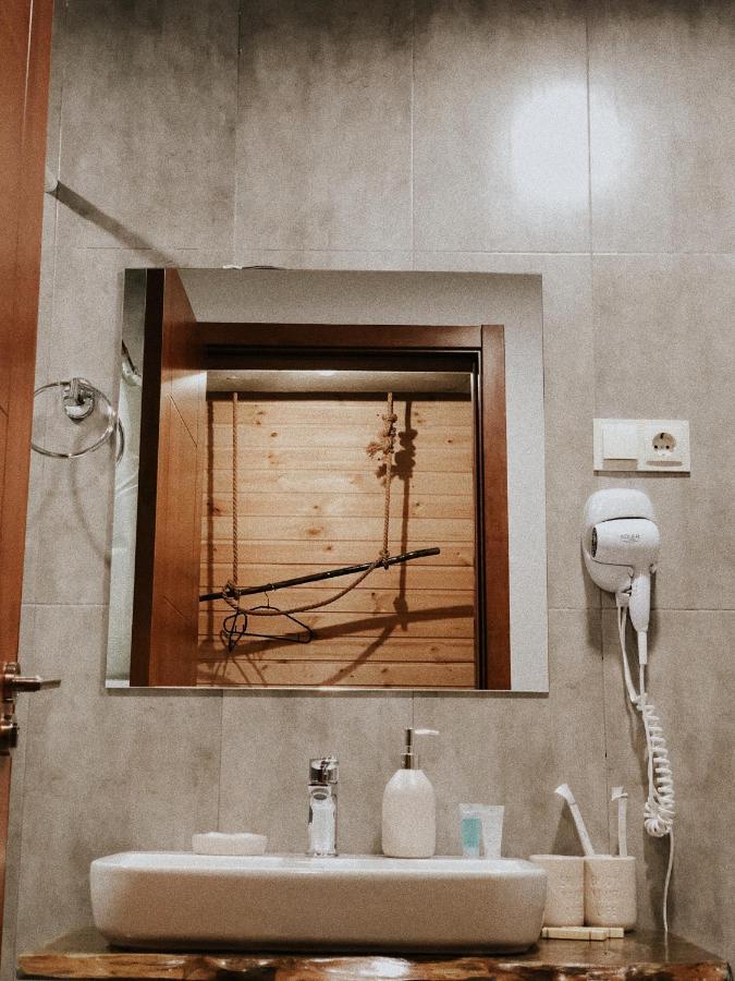 Hotel Ailama Mestia Kültér fotó