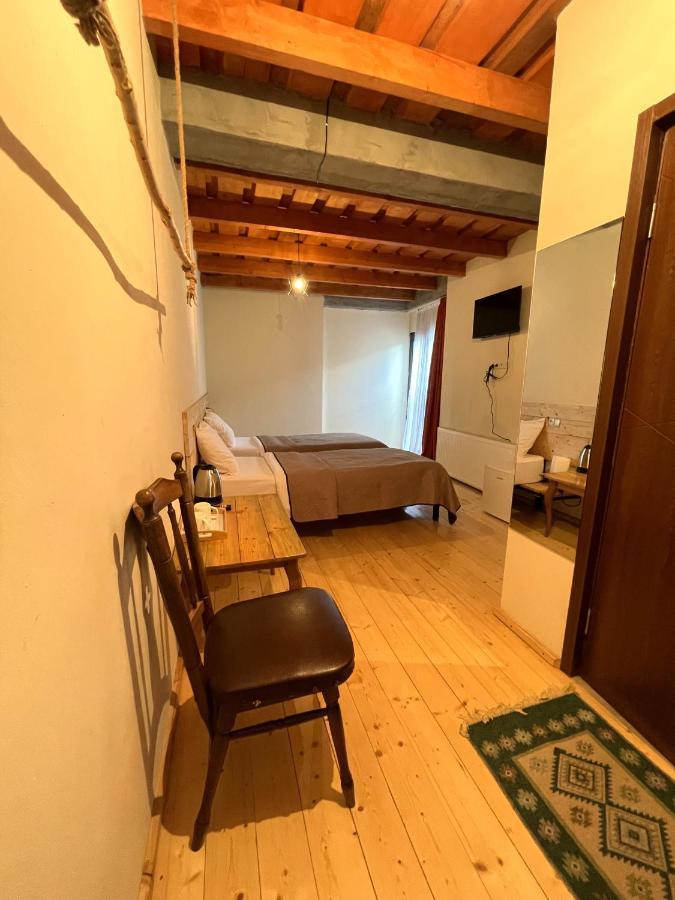Hotel Ailama Mestia Kültér fotó