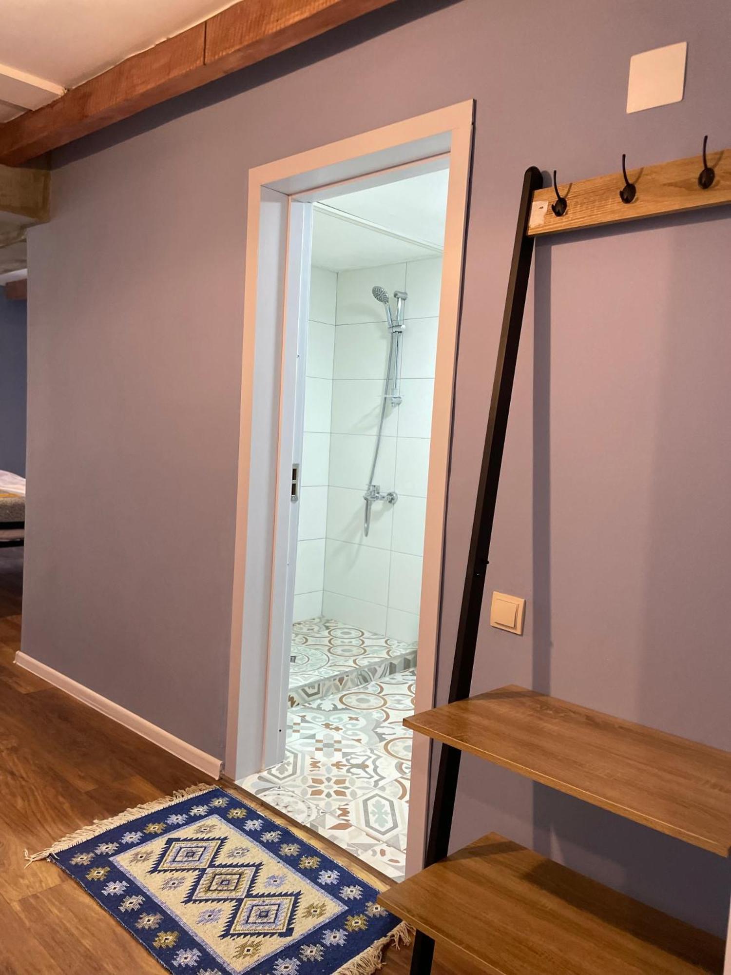 Hotel Ailama Mestia Kültér fotó